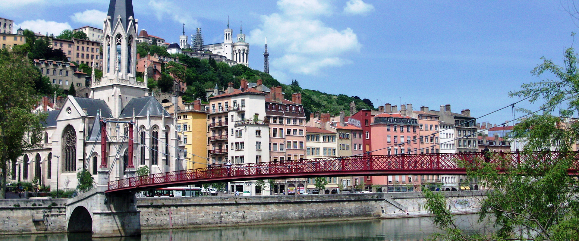 LYON CRUCEROS RODANO RHONE CRUISES CRUCEROS FLUVIALES FRANCIA CRUCEROS FRANCE CRUISES #Lyon #CrucerosRodano #RhoneCruises #CrucerosFrancia #CrucerosLyon #LyonCruises